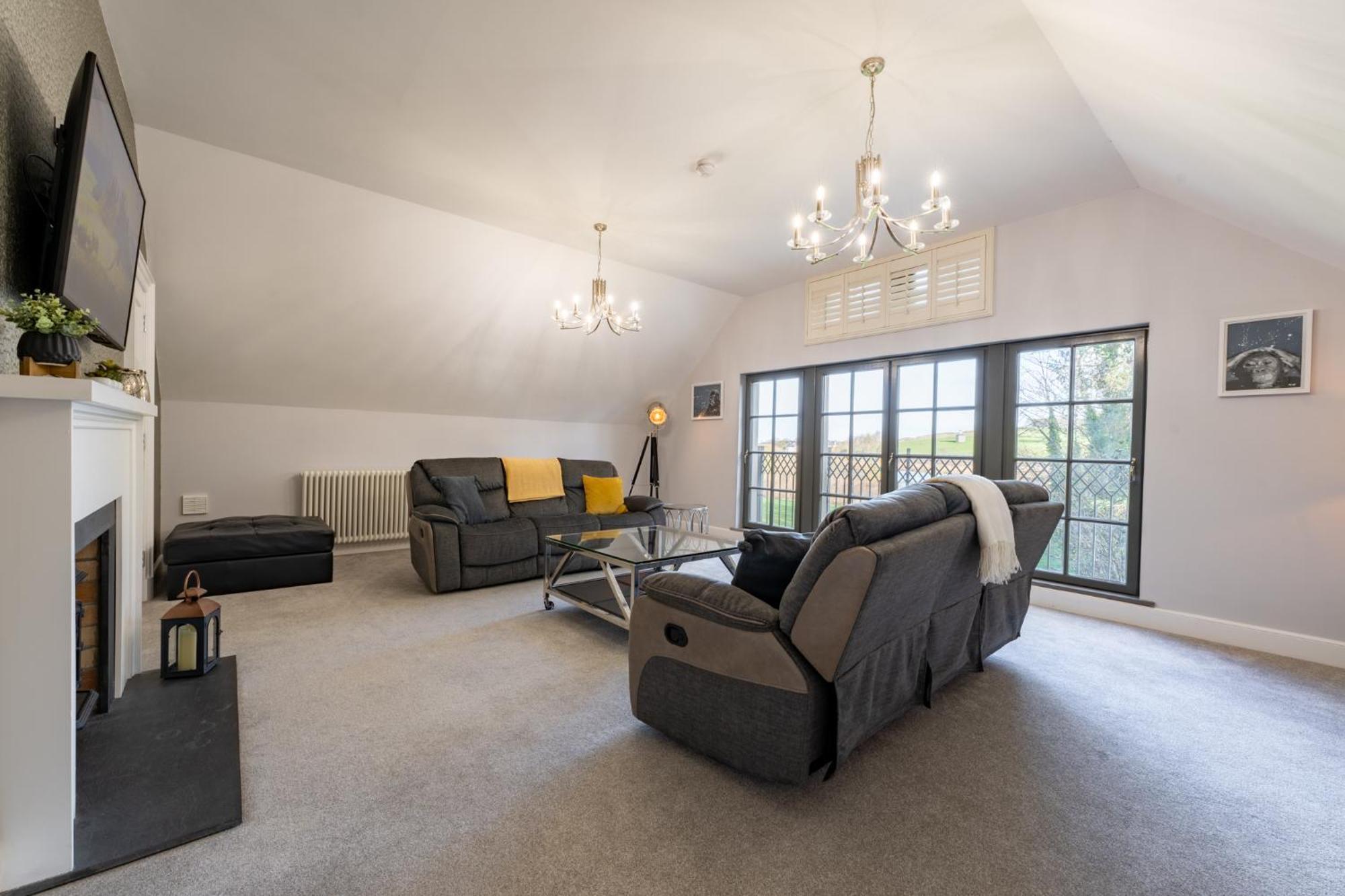 Escape Ordinary At Lough Erne Golf Village Enniskillen Ngoại thất bức ảnh